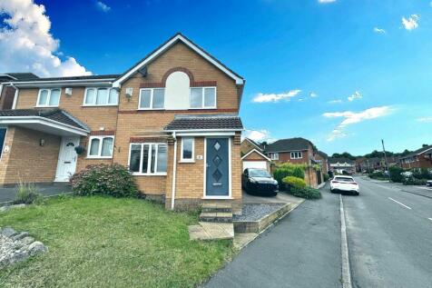 3 bedroom semi-detached house for sale