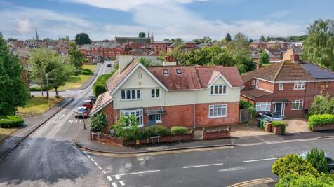 Sunnyside Road, Worcester, WR1 5 bed detached house for sale