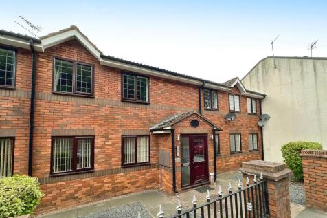 Uxbridge Street, Cannock WS12 2 bed flat for sale