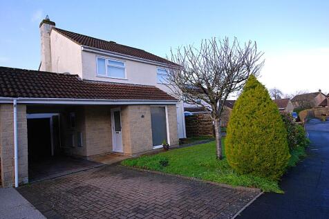 3 bedroom link detached house for sale