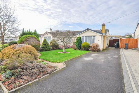 3 bedroom semi-detached bungalow for sale