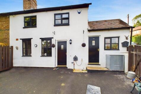 2 bedroom semi-detached house for sale
