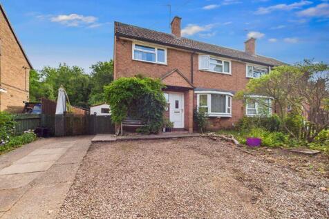 Riverside Avenue, Telford TF8 3 bed semi