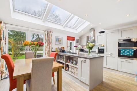 West Way, Shifnal TF11 4 bed detached house for sale