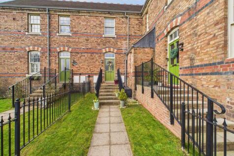 Kyrle Close, Telford TF8 2 bed terraced house for sale