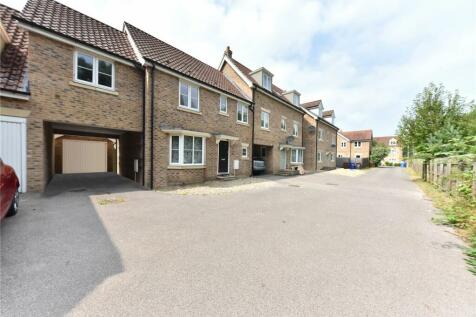 4 bedroom terraced house for sale