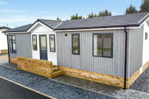 Willoway Country Park, Turnpike Road... 2 bed bungalow for sale