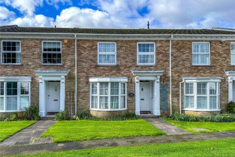 Russell Drive, Christchurch, Dorset... 3 bed terraced house for sale