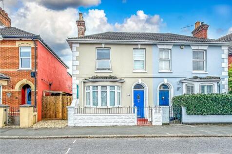 Purewell, Christchurch, Dorset, BH23 3 bed semi