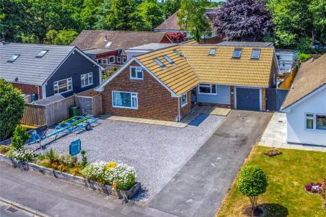 Thursby Road, Highcliffe... 4 bed detached house for sale