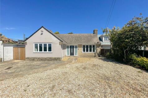 Ringwood Road, Sopley, Christchurch... 3 bed bungalow for sale