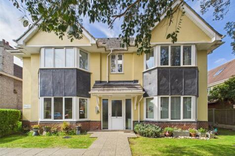 Chessel Avenue, Bournemouth, Dorset, BH5 2 bed apartment for sale