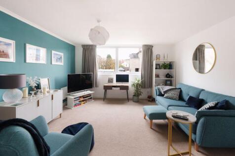 3 bedroom apartment for sale