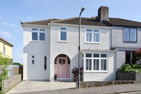 4 bedroom semi-detached house for sale