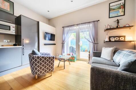1 bedroom flat for sale