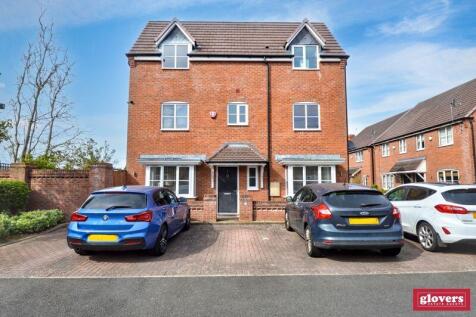 Leveret Drive, Kings Heath... 4 bed semi