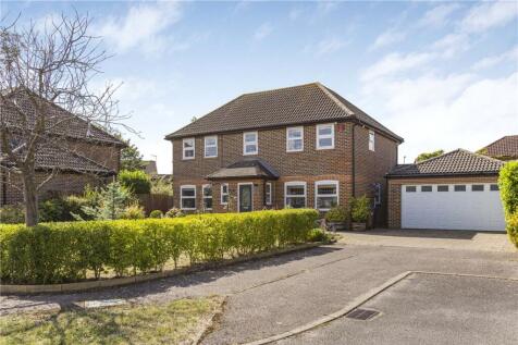 Alconbury, Welwyn Garden City... 4 bed detached house for sale
