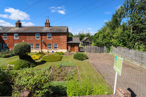 Gustard Wood, Wheathampstead, St.... 3 bed end of terrace house for sale