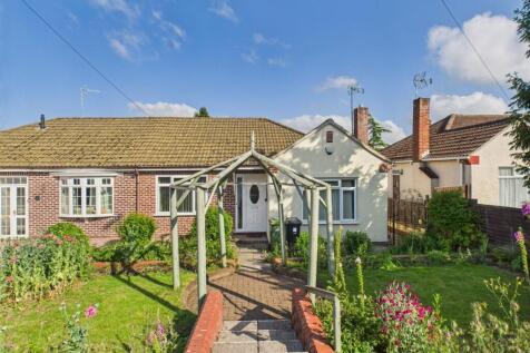3 bedroom semi-detached bungalow for sale