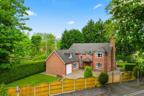 5 bedroom detached house for sale