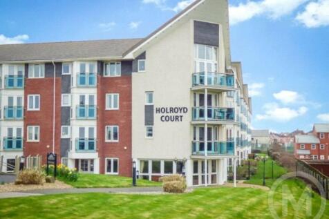 Holroyd Court, Queens Promenade, Bispham 2 bed flat for sale