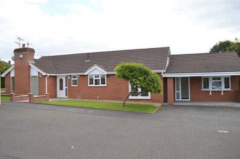 4 bedroom detached bungalow for sale