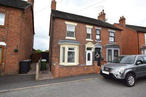 Victoria Road, Market Drayton... 2 bed semi