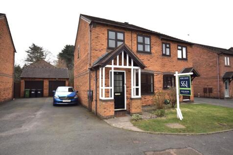 Ridings Close, Market Drayton... 3 bed semi