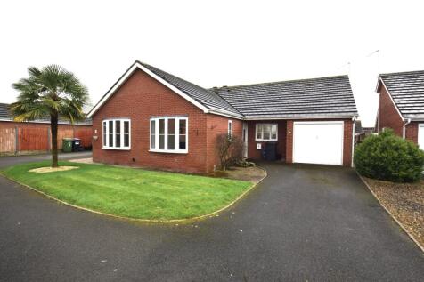 Apple Grove, Market Drayton, Shropshire 3 bed semi