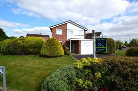 Rowan Road, Market Drayton, Shropshire 4 bed detached house for sale