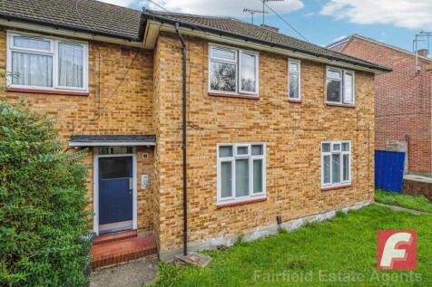 Prestwick Road, South Oxhey 1 bed flat for sale