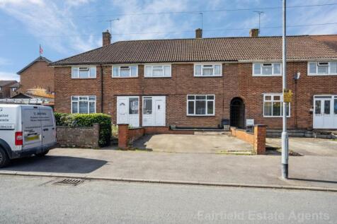 Embleton Road, South Oxhey 3 bed terraced house for sale