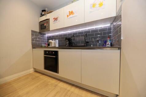 1 bedroom flat for sale