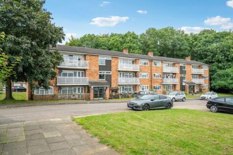 Pollards, Rickmansworth WD3 2 bed apartment for sale