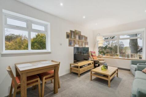 Nightingale Road, Rickmansworth WD3 3 bed apartment for sale