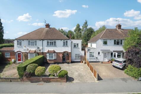 Tudor Way, Rickmansworth WD3 4 bed semi
