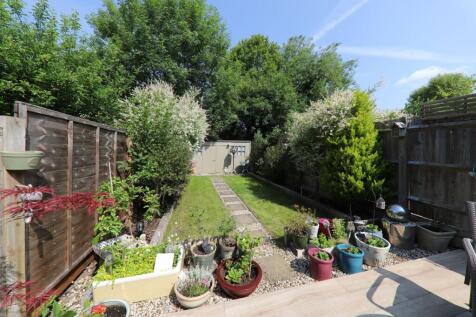 Park Road, Rickmansworth WD3 3 bed end of terrace house for sale