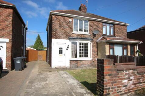 2 bedroom semi-detached house for sale