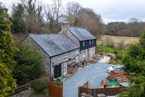 Howey, Llandrindod Wells, LD1 4 bed character property for sale