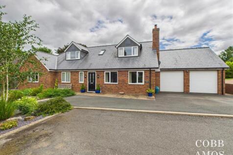 Paradise Meadows, Marden 5 bed detached house for sale