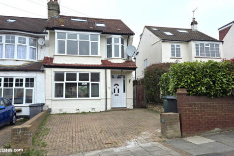 Bohun Grove, East Barnet EN4 4 bed end of terrace house for sale