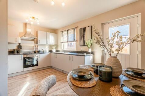 4 bedroom town house for sale