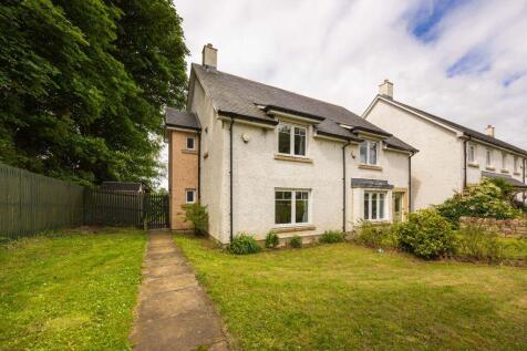 3 bedroom semi-detached villa for sale