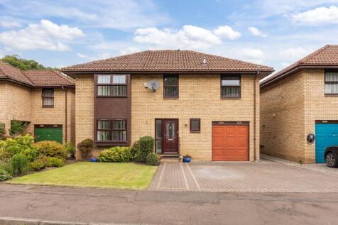 5 bedroom detached villa for sale