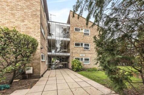 Ranmore Place, Princes Road... 2 bed flat for sale