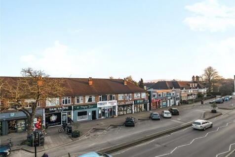 Terrace Road, Walton, KT12 2 bed flat for sale