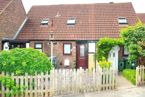 Etheridge Court, Ambleside Avenue... 1 bed terraced house for sale