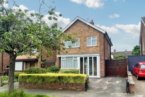 3 bedroom detached house for sale