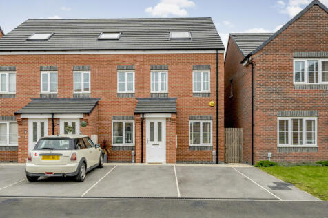Harbottle Way, Kingswood, Hull, HU7 3 bed end of terrace house for sale