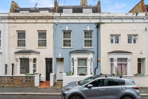 1 bedroom ground floor flat for sale